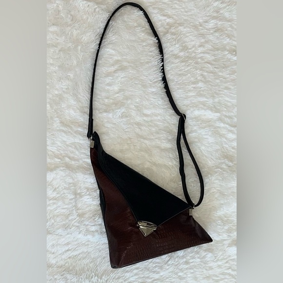 Thomas Leathers Asymmetric Angle Black & Brown Crossbody Handbag Croc Emboss - Picture 3 of 13